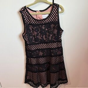 The Children's Place Black and Pink Lace Dress size 6/6x